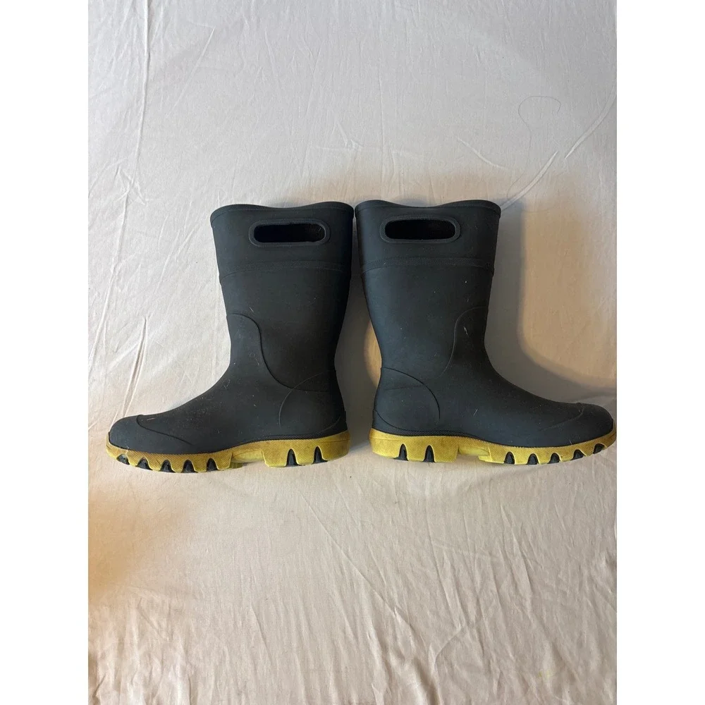 Bogs Rain Boots Kids Size y2 Black Yellow Good Waterproof Pull On Handle